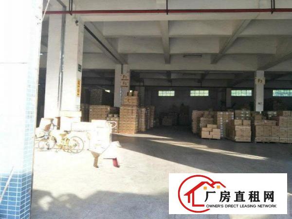 
龙岗中心城南联第五工业区新出一楼600平，底价出租