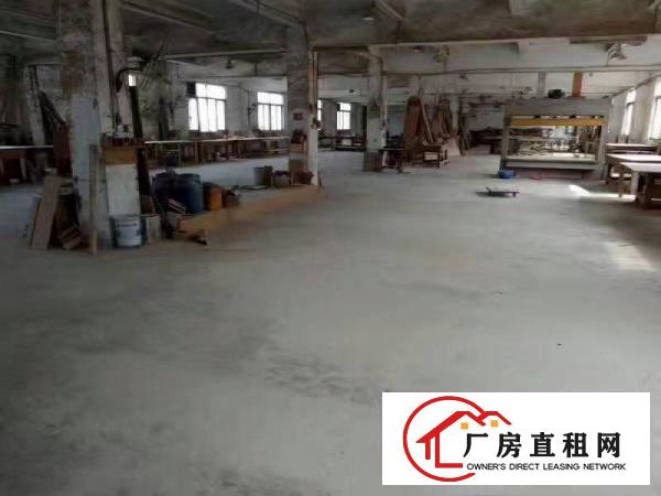 
龙岗区新生精装一楼660平米标准厂房出租交通方便