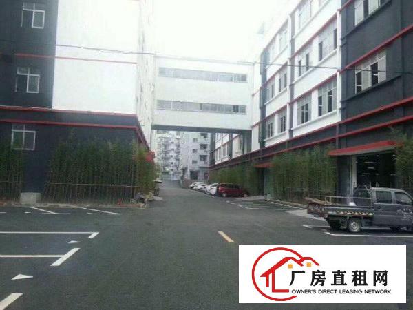 
龙岗五联原房东标准一楼700平米厂房招租