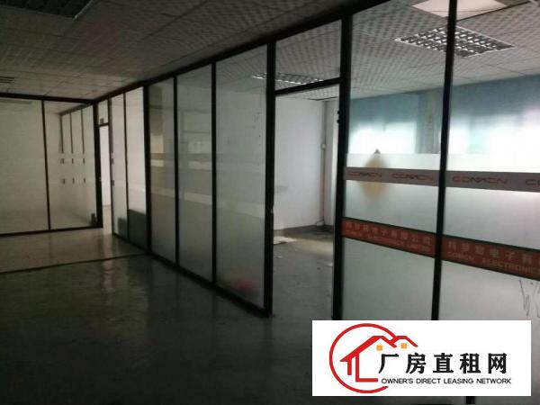 
龙岗中心城附近原房东独院3300平米带装修