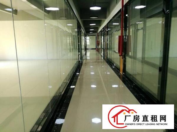 
龙东爱南路边一楼2000钢构厂房出租