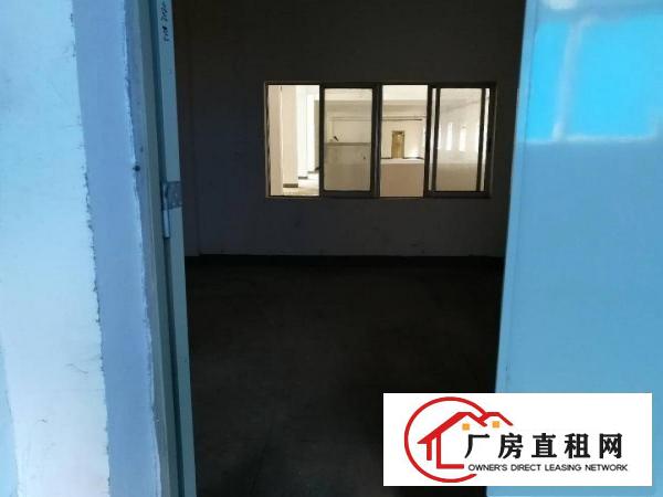 
横岗荷坳金源路独院厂房一二楼2500出租