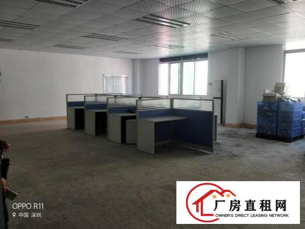 
龙岗龙西新出楼上带精装修厂房650平厂房出租