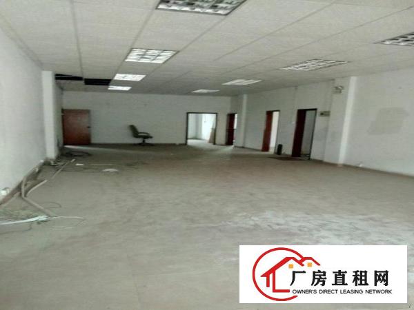 
龙岗五联新出楼上现成装修厂房1230平米可分租
