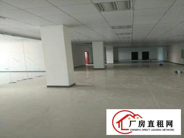 
同乐黄江工业区6000平米现成装修厂房出租