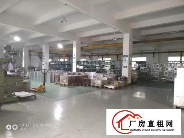 
龙岗五联带装修一楼厂房1200平方急租可分一半