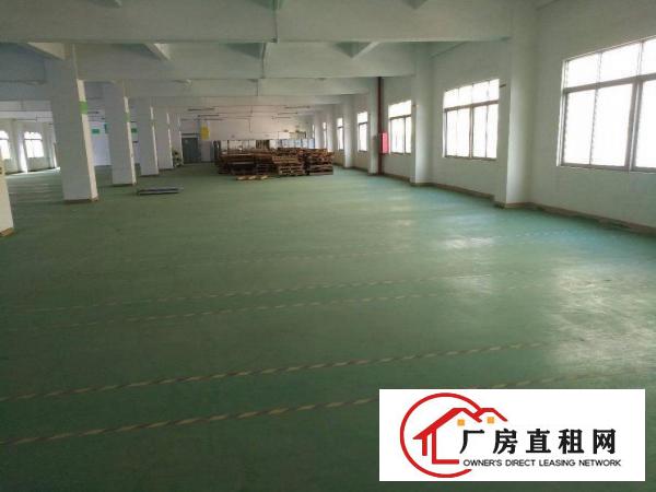 
龙岗中心城爱联工业区楼上新出厂房1800平米可分租