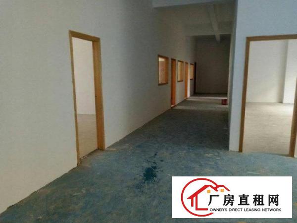 
龙岗中心城傍独院厂房1到3楼3300平米有电梯.