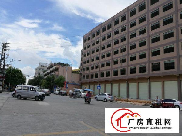 
常平塘角楼上厂房1000平方形象好配一台货梯