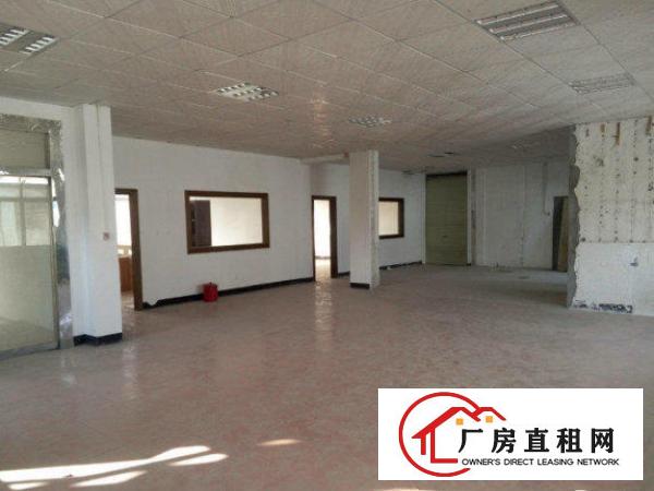 
工业区内楼上厂房600带装修出租