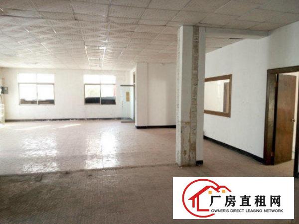 
工业区内楼上厂房600带装修出租