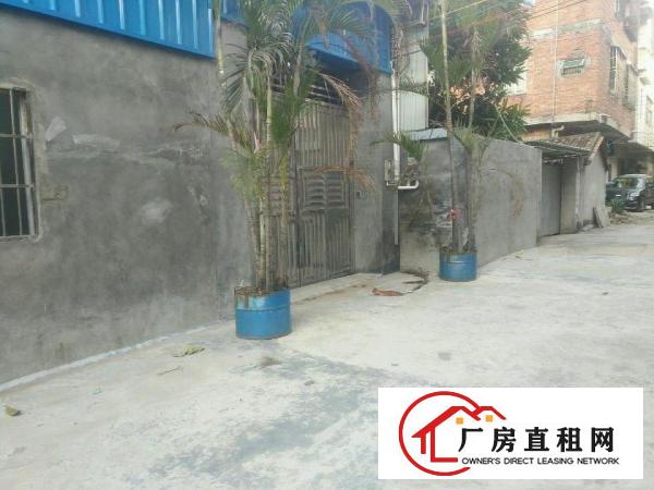 
黄江镇中心附近经典厂房680平米