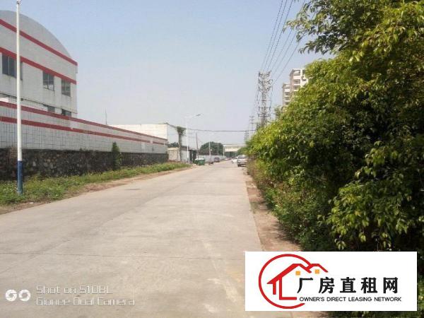 
土塘，裕隆路厂房1100平米一楼，适合任何行业。价