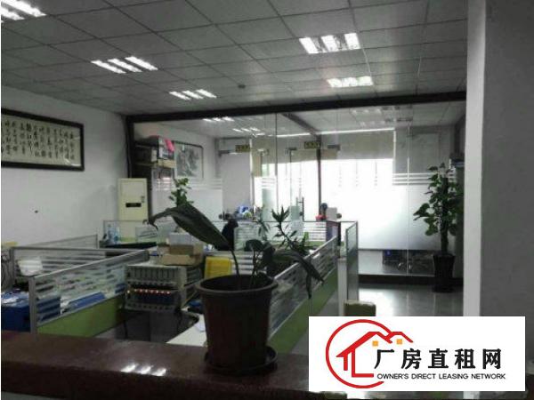 
常平陈屋贝厂房一楼1300平