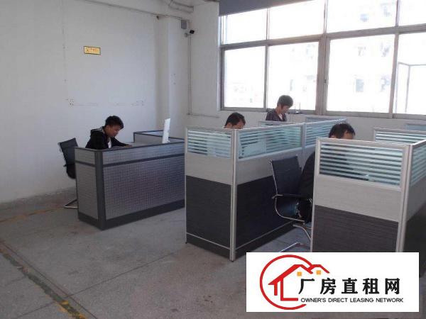 
出租常平标准厂房全新装修全新消防设施及喷淋已办环评