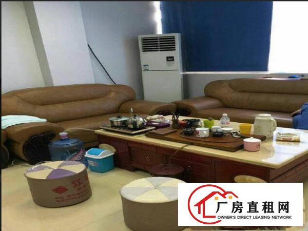 
常平元江元工业园分租单一层1200平方，价格便宜