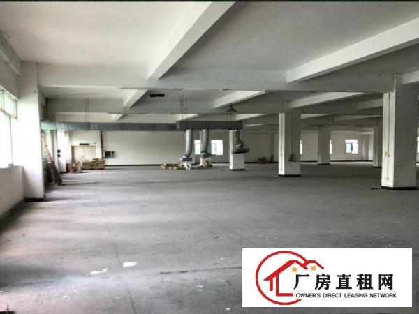 
东莞常平镇一楼1800平标准厂房带装修水电交通便