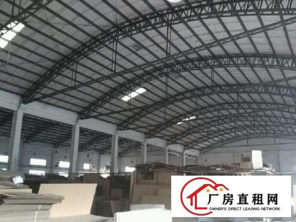 
常平新出原房东厂房总面积3500平方，分租2500