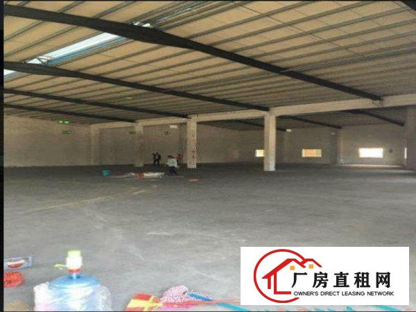 
常平客户自用仓库分租1000平方，靠近高速出口