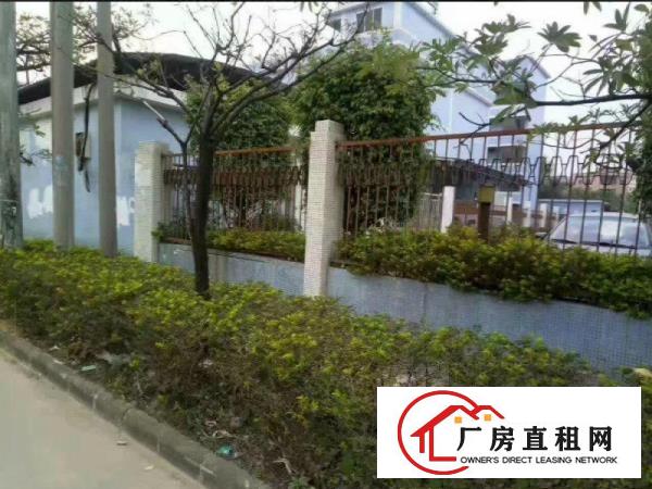 
常平靠高速出口新出独院三层22500平方，形象漂亮