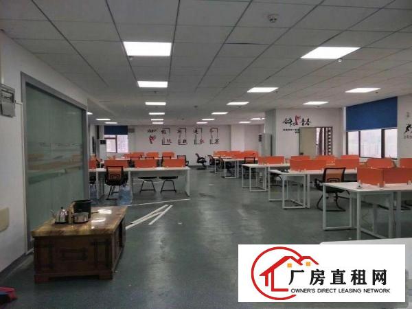 
常平桥梓南通邦工业园新出楼上精装修厂房300平出租