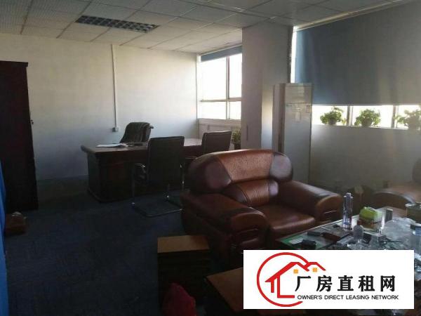 
常平靠近大朗还珠沥大型工业区新出楼上600平方出租