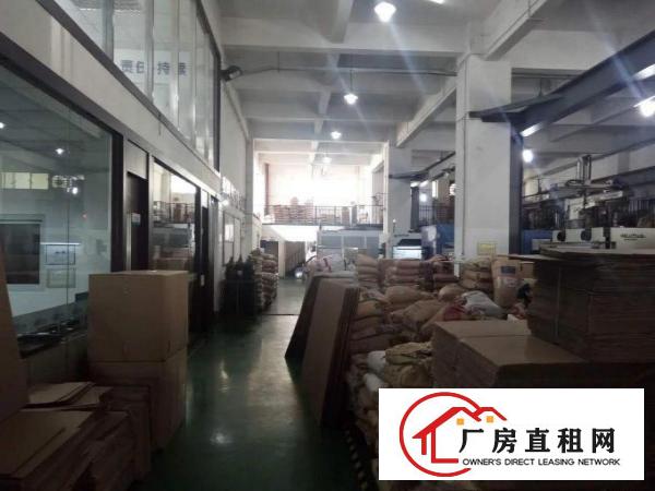 
常平靠近黄江卢屋新出全新精装修厂房一楼950平方