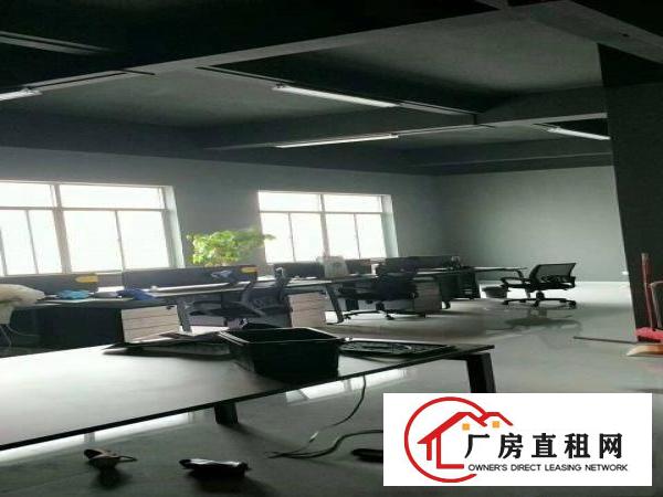 
南联地铁站附近现成装修厂房600平米出租
