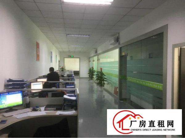 
龙岗龙西新出厂房680平方带装修特价出租