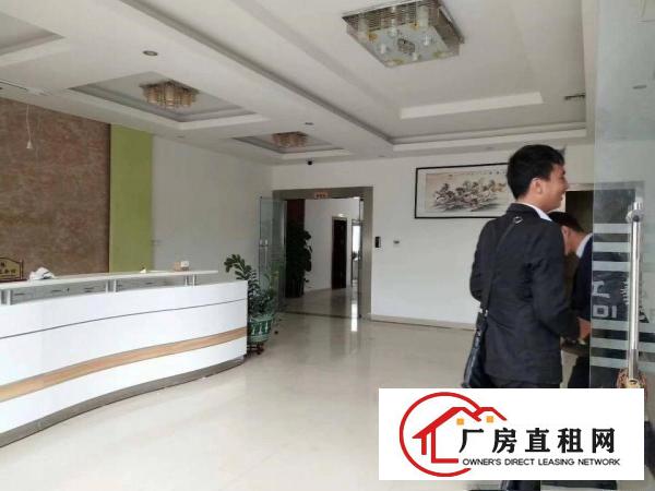 
龙岗龙西工业区楼上530平厂房出租（精装修）