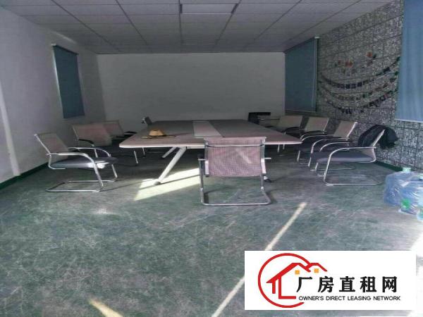 
龙岗带装修厂房1200平米整层出租，无公摊面积
