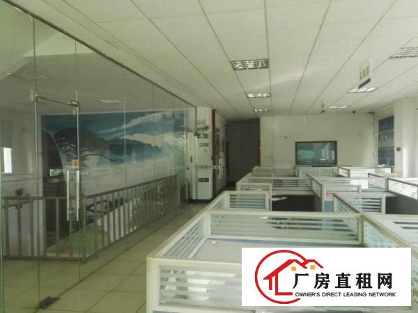 
龙岗新生二楼1100平带装修标准厂房出租