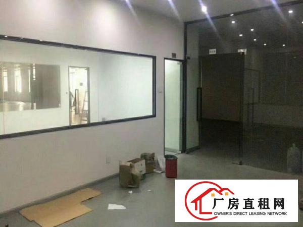 
龙岗独院厂房3600平方出租有电子厂装修