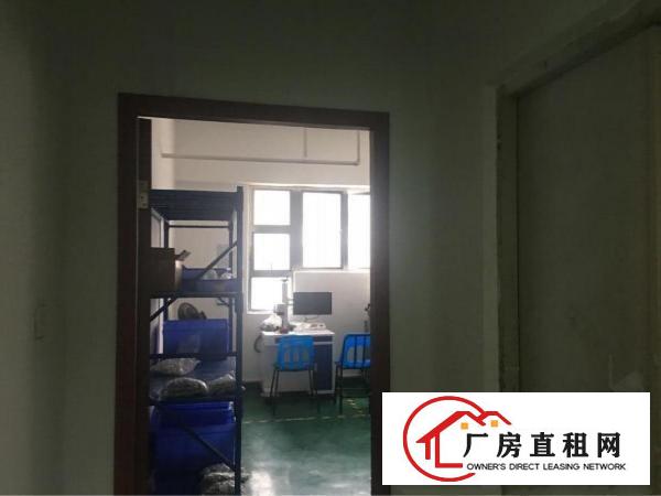 
（出租）原房东精装修带地坪漆800平