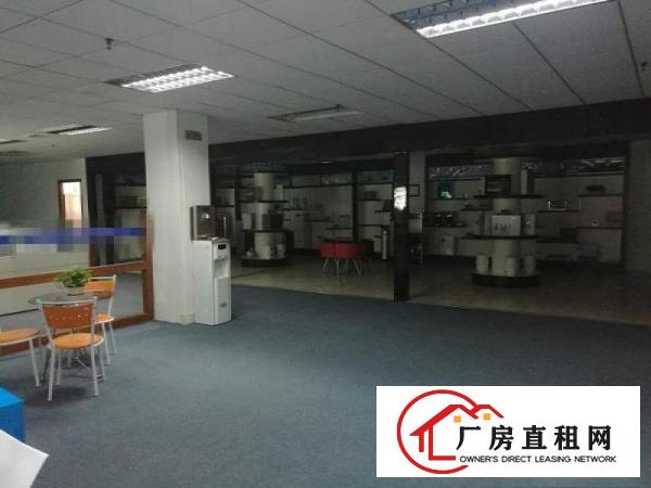 
龙岗宝龙新出楼上精装修厂房1100平招租形象好