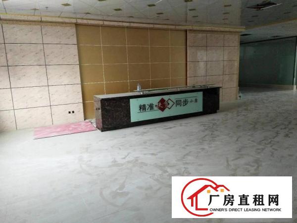 
龙东新出租客转租楼上精装带办公室750平出租免转让