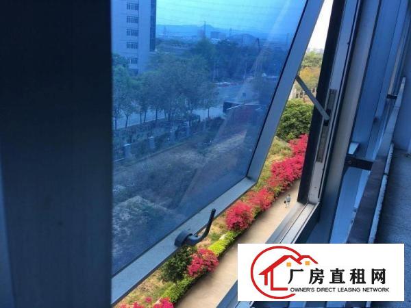 
出租坪山新区周边大工业区坑梓镇500平左右超靓标准厂房