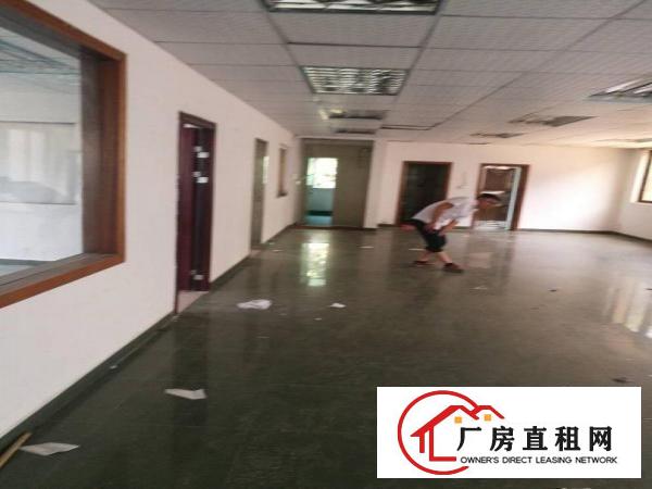 
横岗西坑2960平方带装修独院厂房出租