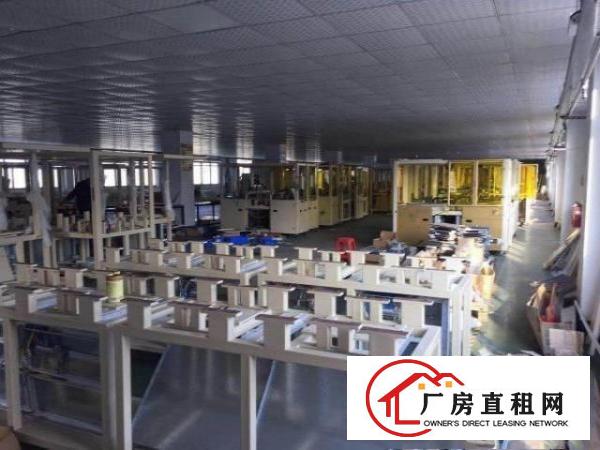 
横岗大康社区标准厂房楼上带精装2200平招租