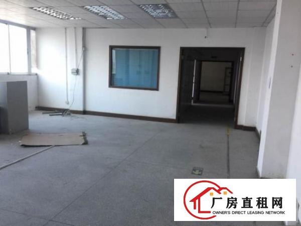 
横岗地铁站附近2200平1楼厂房出租可分租