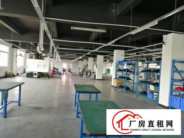 
横岗189工业区带装修4楼整层1300平米招租