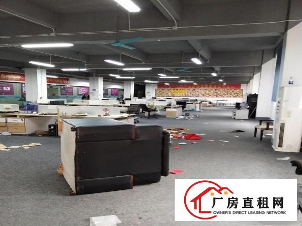 
精装修横岗六约地铁站附近1390平米厂房出租可分租