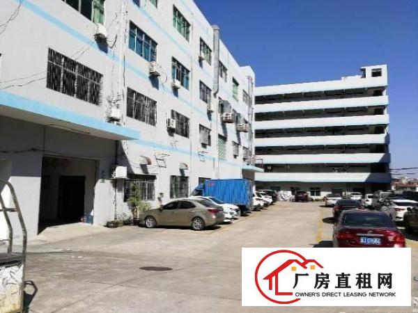 
横岗地铁站附近一楼650平方带阁楼