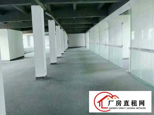 
横岗荷坳地铁口楼上精装修800平方厂房出租价格20