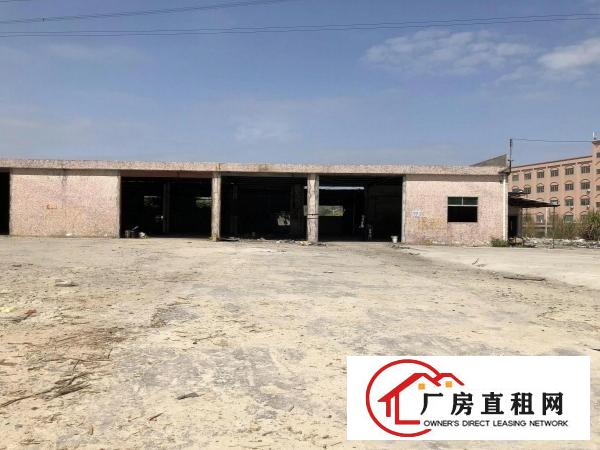 
2300仓库出租，院子超大，免费停车