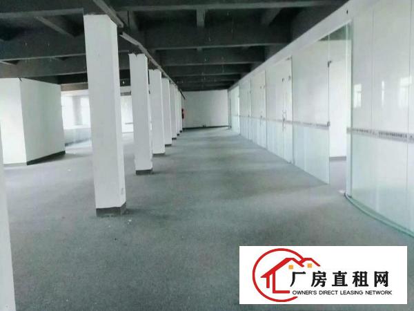 
荷坳地铁站3760平米独院厂房出租