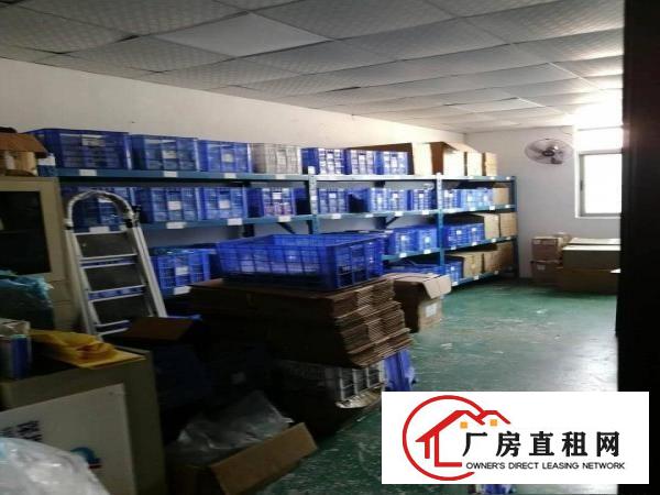 
横岗永湖地铁站350平方精装修厂房出租，拎包入住