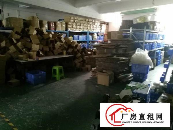 
横岗永湖地铁站350平方精装修厂房出租，拎包入住