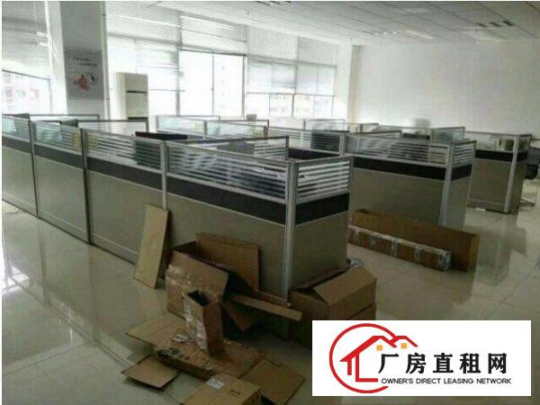 
五和地铁站3楼900平米,带装修,出租