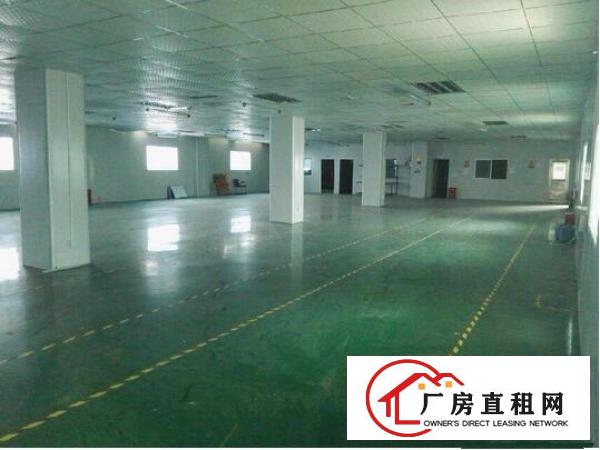 
坂田地铁口高新工业区一楼1200平可分租带现成装修